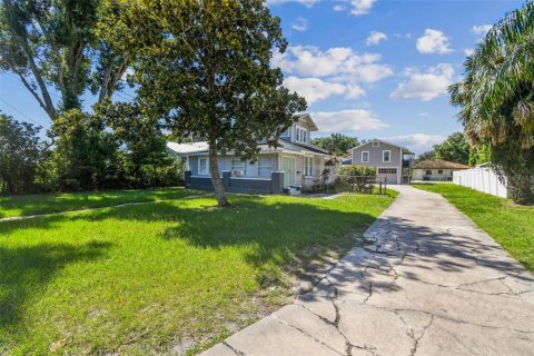 House in Lakeland, Florida 4 bedrooms, 169.18 sq.m. № 1848165 - photo 7