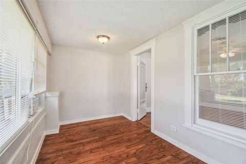 House in Lakeland, Florida 4 bedrooms, 169.18 sq.m. № 1848165 - photo 27