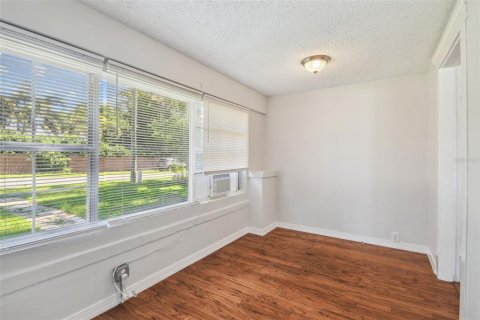 House in Lakeland, Florida 4 bedrooms, 169.18 sq.m. № 1848165 - photo 28