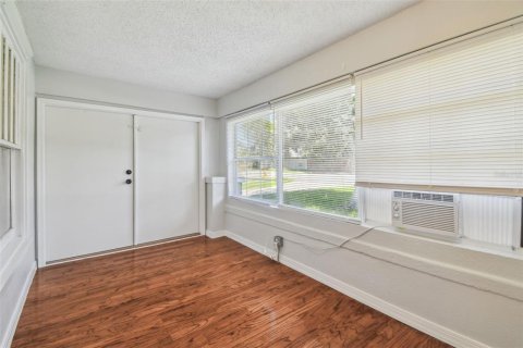 House in Lakeland, Florida 4 bedrooms, 169.18 sq.m. № 1848165 - photo 30
