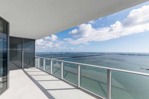 Condo in Miami, Florida, 3 bedrooms  № 2020559 - photo 26