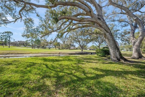 Copropriété à louer à Sarasota, Floride: 2 chambres, 103.86 m2 № 2431146 - photo 3