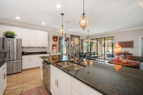 House in Palmetto, Florida 3 bedrooms, 183.02 sq.m. № 1580677 - photo 5