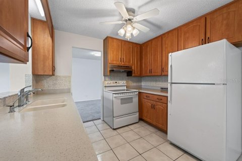 Villa ou maison à vendre à Pinellas Park, Floride: 2 chambres, 146.41 m2 № 2347107 - photo 29