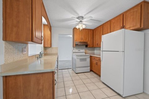 Villa ou maison à vendre à Pinellas Park, Floride: 2 chambres, 146.41 m2 № 2347107 - photo 27