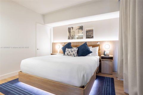 Condominio en alquiler en Miami, Florida, 1 dormitorio, 58.06 m2 № 1875457 - foto 16