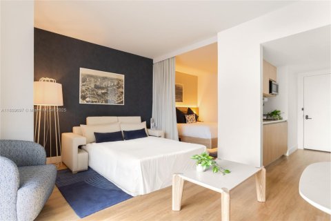 Condominio en alquiler en Miami, Florida, 1 dormitorio, 58.06 m2 № 1875457 - foto 7