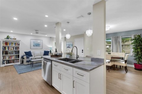 Villa ou maison à vendre à Bradenton, Floride: 2 chambres, 110.74 m2 № 1914565 - photo 18