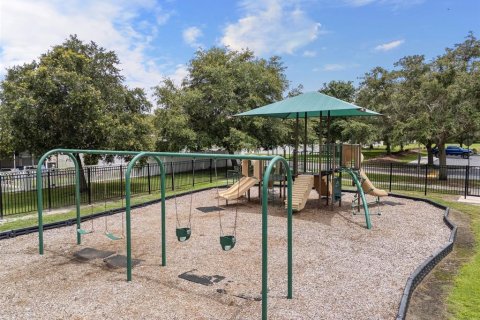 Casa en venta en Brooksville, Florida, 3 dormitorios, 183.76 m2 № 1795228 - foto 26