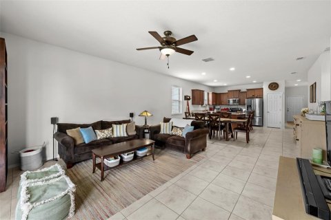 Casa en venta en Brooksville, Florida, 3 dormitorios, 183.76 m2 № 1795228 - foto 7