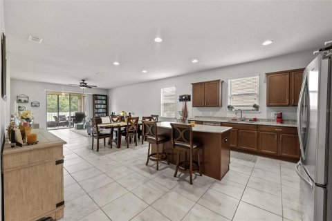 Casa en venta en Brooksville, Florida, 3 dormitorios, 183.76 m2 № 1795228 - foto 4