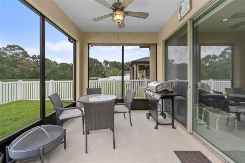 Casa en venta en Brooksville, Florida, 3 dormitorios, 183.76 m2 № 1795228 - foto 18