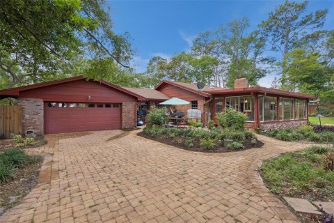Casa en Altamonte Springs, Florida 3 dormitorios, 213.02 m2 № 2096935