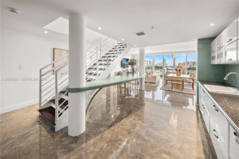 Купить кондоминиум в Майами-Бич, Флорида 3 спальни, 164.25м2, № 2083913 - фото 14