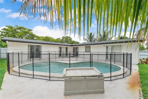 Villa ou maison à vendre à Miramar, Floride: 3 chambres, 123.37 m2 № 1943614 - photo 28