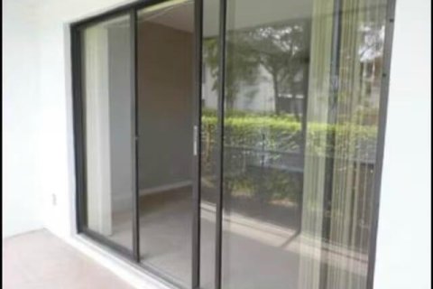 Copropriété à louer à West Palm Beach, Floride: 1 chambre, 73.58 m2 № 2269181 - photo 6