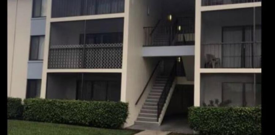 Condo à West Palm Beach, Floride, 1 chambre  № 2269181
