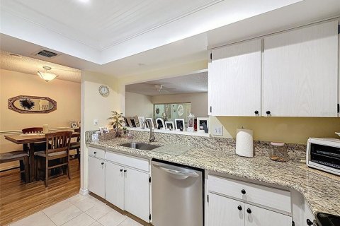 Купить кондоминиум в Порт-Ричи, Флорида 5 комнат, 92.9м2, № 1789862 - фото 29
