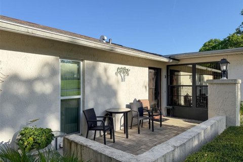 Купить кондоминиум в Порт-Ричи, Флорида 5 комнат, 92.9м2, № 1789862 - фото 8