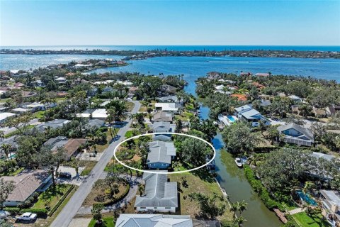 Casa en venta en Sarasota, Florida, 3 dormitorios, 182.46 m2 № 1551035 - foto 2