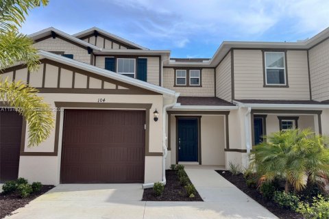 Townhouse in Fort Myers, Florida 2 bedrooms № 2044422 - photo 19