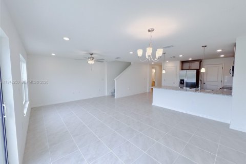Townhouse in Fort Myers, Florida 2 bedrooms № 2044422 - photo 5