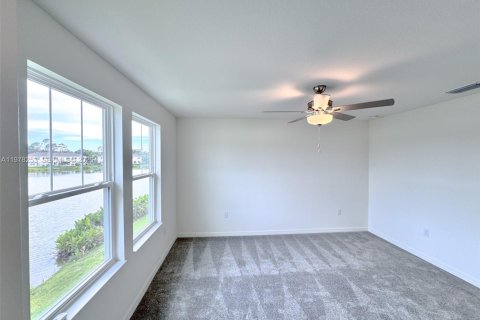 Townhouse in Fort Myers, Florida 2 bedrooms № 2044422 - photo 15