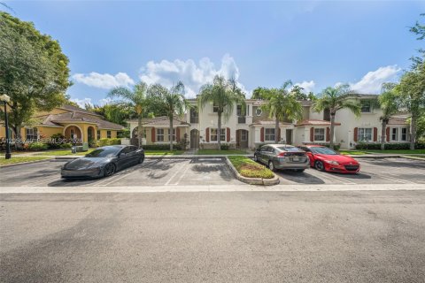 Touwnhouse à vendre à Homestead, Floride: 3 chambres, 147.16 m2 № 2276464 - photo 25