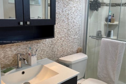 Снять в аренду кондоминиум в Санни-Айлс-Бич, Флорида 2 спальни, 91.97м2, № 2025343 - фото 8
