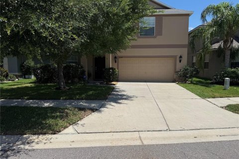 Villa ou maison à Riverview, Floride 6 chambres, 388.05 m2 № 2147755