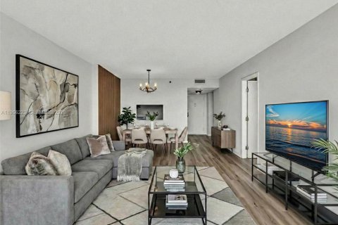 Copropriété à vendre à North Miami, Floride: 1 chambre, 72.65 m2 № 2027976 - photo 8