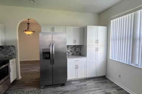 House in Ocoee, Florida 4 bedrooms, 192.77 sq.m. № 1883940 - photo 11