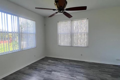 House in Ocoee, Florida 4 bedrooms, 192.77 sq.m. № 1883940 - photo 16