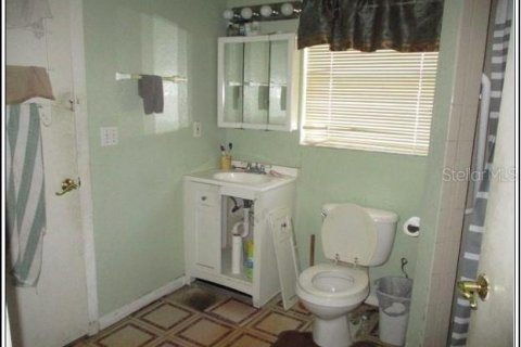 House in Tampa, Florida 2 bedrooms, 79.52 sq.m. № 1894130 - photo 11