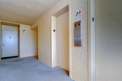 Купить кондоминиум в Клируотер, Флорида 3 комнаты, 75.25м2, № 2205753 - фото 7