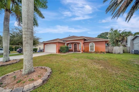 Villa ou maison à Boynton Beach, Floride 3 chambres, 207.45 m2 № 2024746