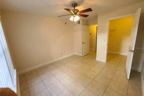Condo in Orlando, Florida, 1 bedroom  № 2370832 - photo 13