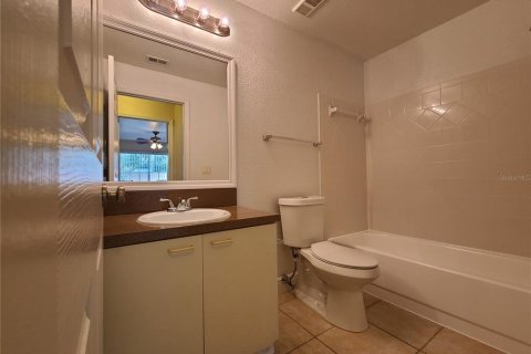 Condo in Orlando, Florida, 1 bedroom  № 2370832 - photo 15