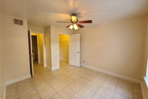 Condo in Orlando, Florida, 1 bedroom  № 2370832 - photo 12