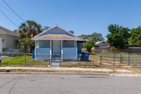 Villa ou maison à vendre à Haines City, Floride: 3 chambres, 117.24 m2 № 1663039 - photo 1