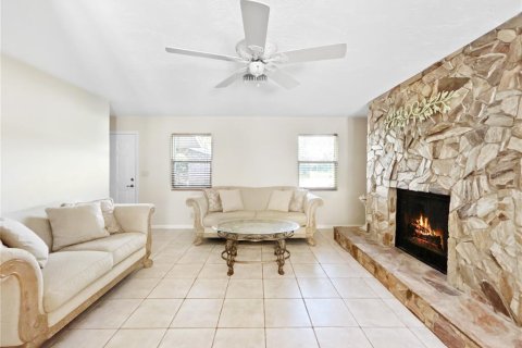 Casa en venta en Inverness, Florida, 3 dormitorios, 130.71 m2 № 2155940 - foto 10