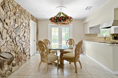 Casa en venta en Inverness, Florida, 3 dormitorios, 130.71 m2 № 2155940 - foto 9
