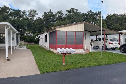 Appartement à Zephyrhills, Floride 2 chambres, 75.81 m2 № 2355942