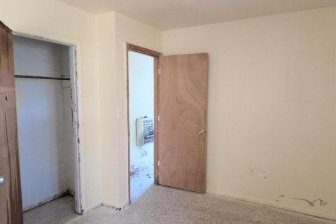 Villa ou maison à vendre à St. Lucie, Floride: 2 chambres, 84.91 m2 № 2245567 - photo 5