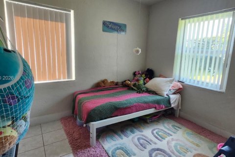 Casa en venta en Miami Gardens, Florida, 3 dormitorios, 99.87 m2 № 2063180 - foto 22