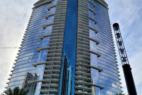 Copropriété à vendre à Miami, Floride: 2 chambres, 144.83 m2 № 1976881 - photo 30