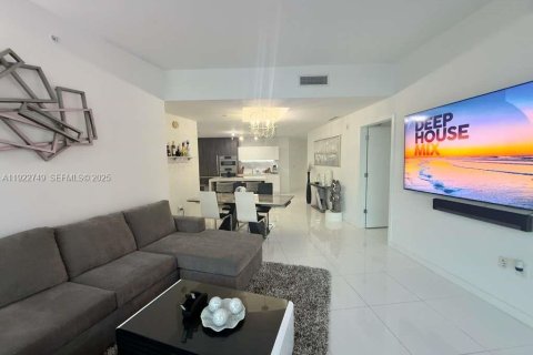 Copropriété à vendre à Miami, Floride: 2 chambres, 144.83 m2 № 1976881 - photo 6