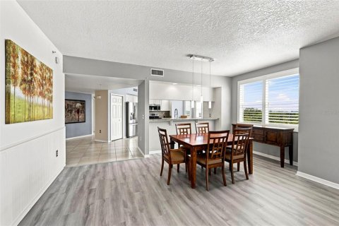 Copropriété à vendre à Largo, Floride: 3 chambres, 170.57 m2 № 2344756 - photo 5