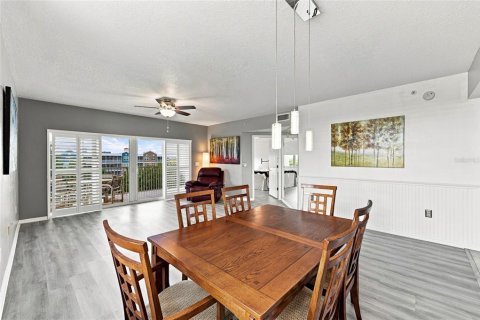 Copropriété à vendre à Largo, Floride: 3 chambres, 170.57 m2 № 2344756 - photo 6