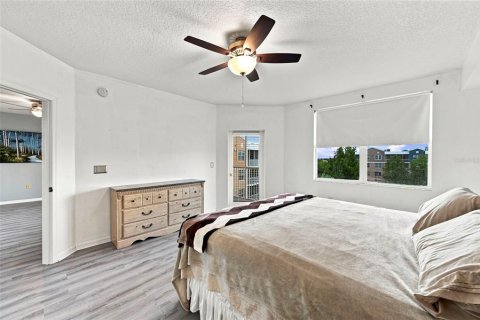 Copropriété à vendre à Largo, Floride: 3 chambres, 170.57 m2 № 2344756 - photo 8